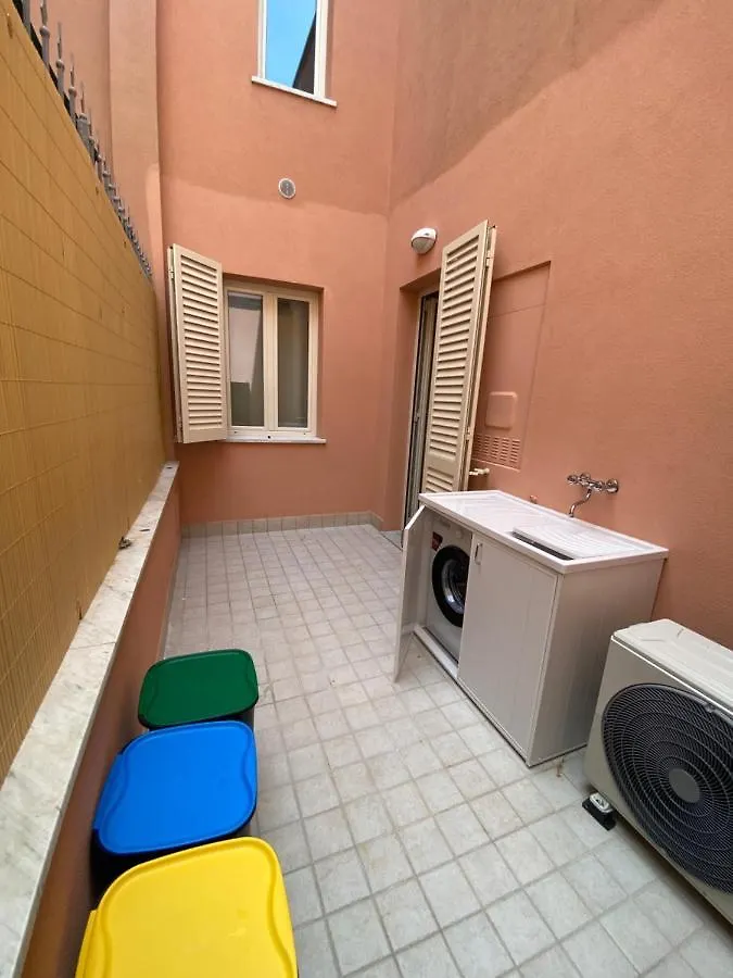 Apartment Appartamento Il Mare Marina di Massa