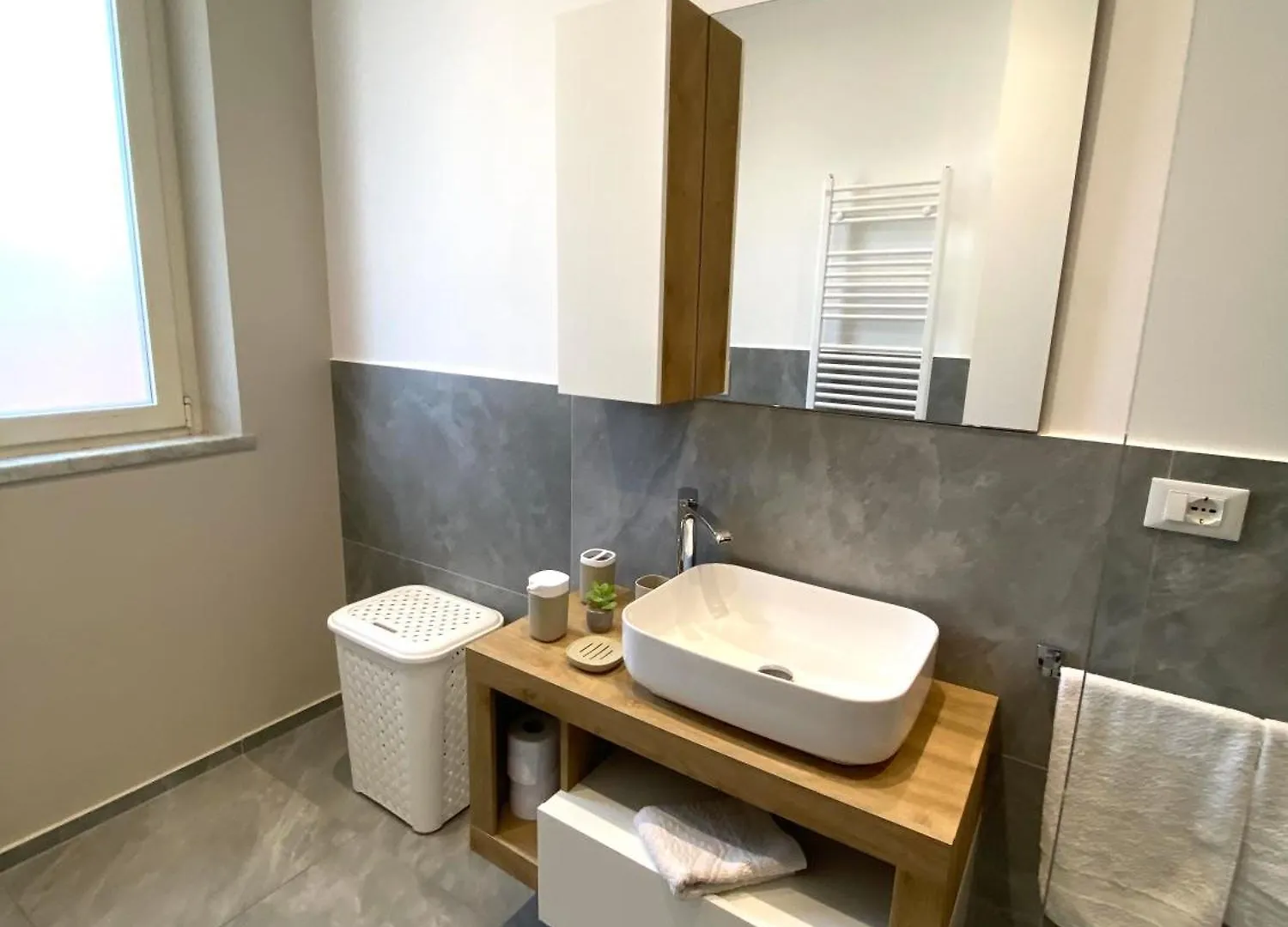 Apartment Appartamento Il Mare Marina di Massa Italien